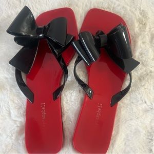 Sugary Bow Flip Flops (Size 8) Jeffrey Campbell Red and Black